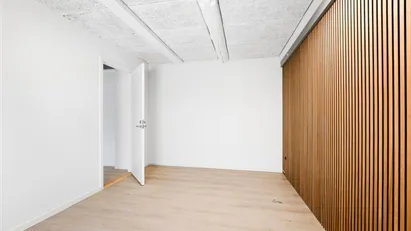 Momsfrit kliniklokale til 3.300 kr. – med parkeringsmulighed lige ved døren i Randers