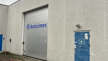 Kontor og lager mulighed tæt på motorvejsnettet